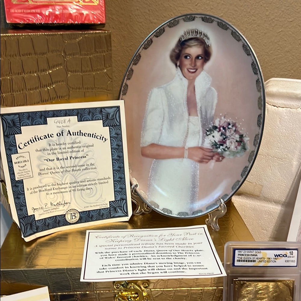 Princess Diana Commemorative Collection - Picture 15 of 15